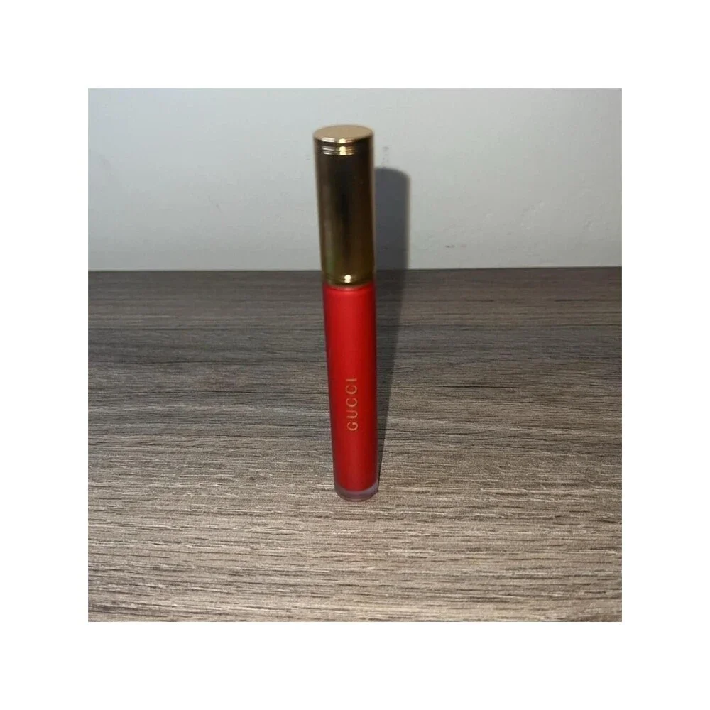 Gucci Liquid Matte Lip Colour - Goldie Red #25